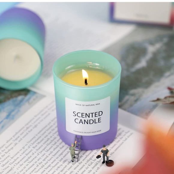 Ocean Breeze Beautiful Scented Candle 5.3oz - Picture 4 of 15